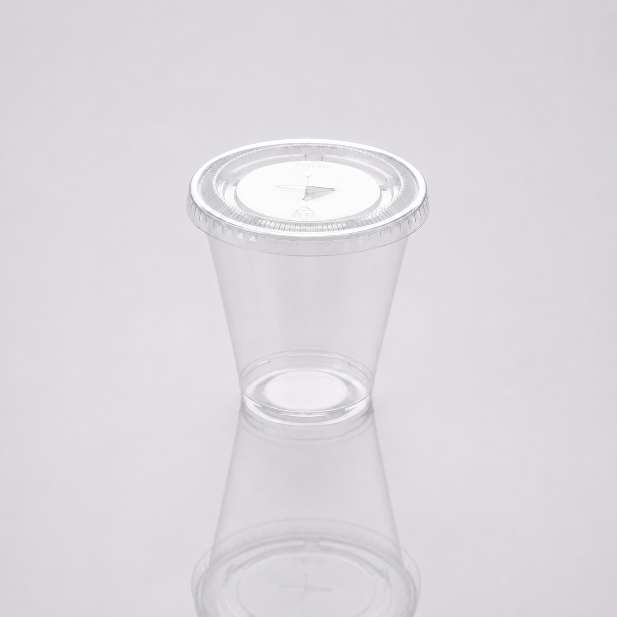 Cup and lid combinations — view 17
