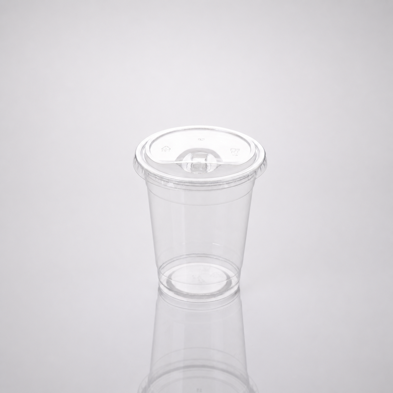 Cup and lid combinations — view 43